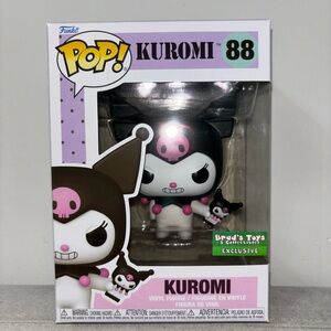 Kuromi w/Phone Funko Pop